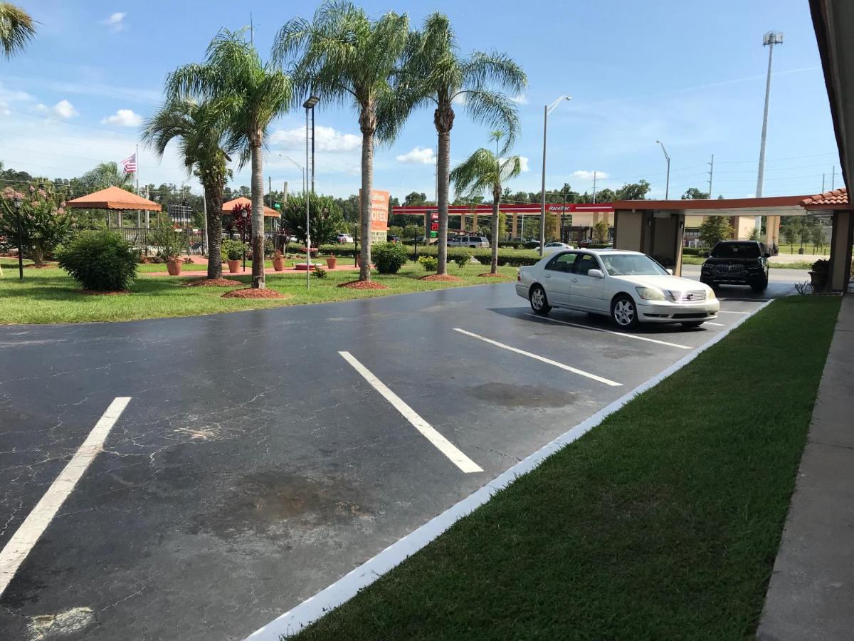 Silver Princess Motel Ocala Exterior photo